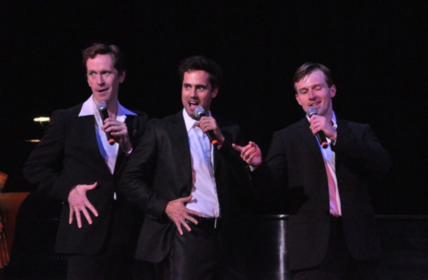 Photo Coverage: JEKYLL & HYDE Stars Robert Cuccioli, Linda Eder, Christiane Noll & More Reunite for Town Hall's Musicals of 1997 Concert!  Image