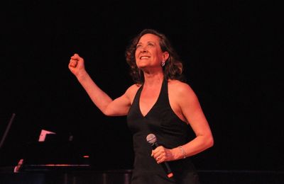 Karen Ziemba Photo