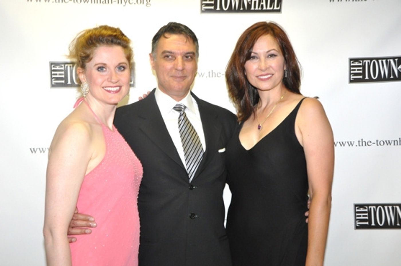 Photo Coverage: JEKYLL & HYDE Stars Robert Cuccioli, Linda Eder, Christiane Noll & More Reunite for Town Hall's Musicals of 1997 Concert!  Image