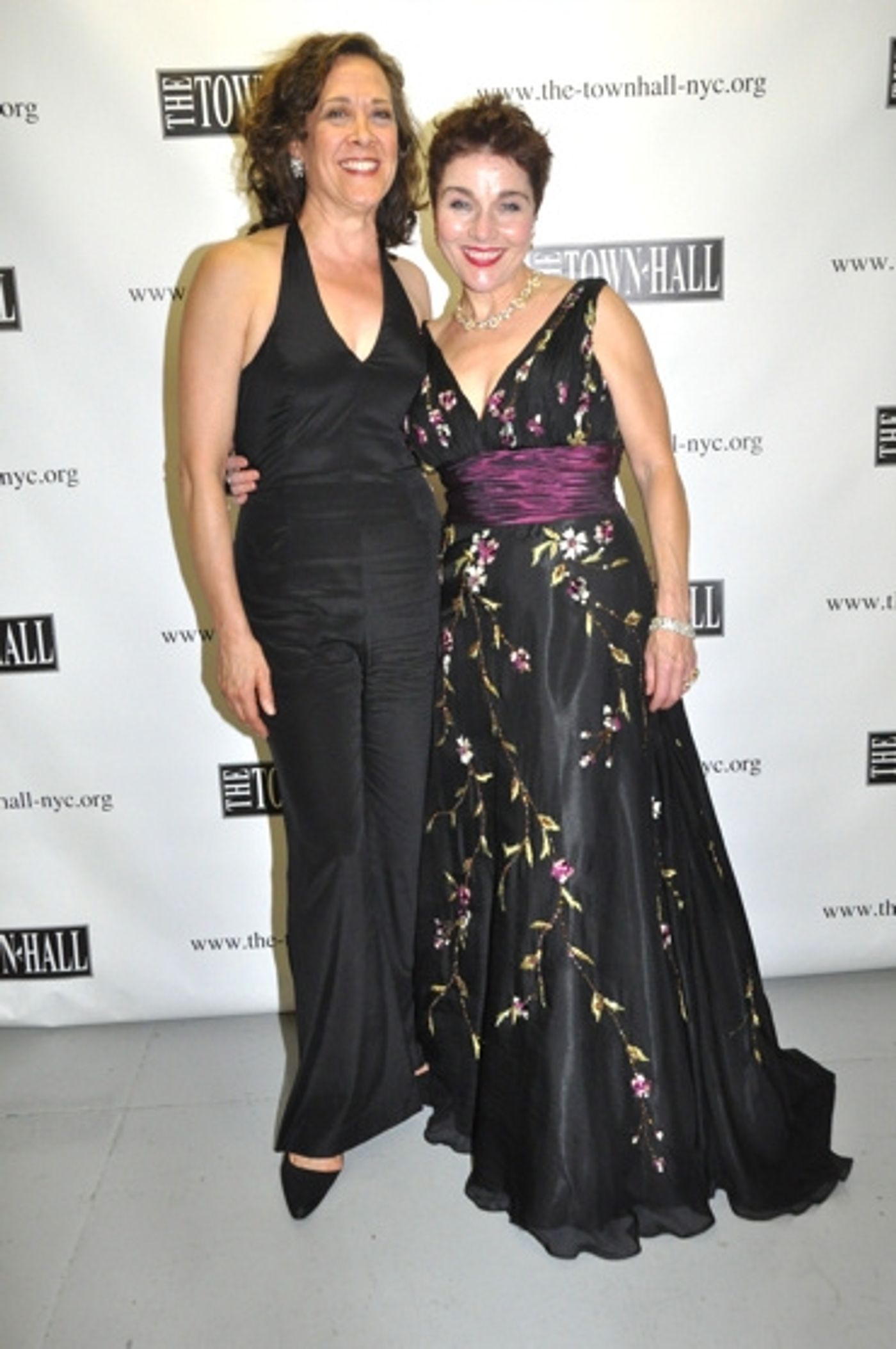 Photo Coverage: JEKYLL & HYDE Stars Robert Cuccioli, Linda Eder, Christiane Noll & More Reunite for Town Hall's Musicals of 1997 Concert!  Image