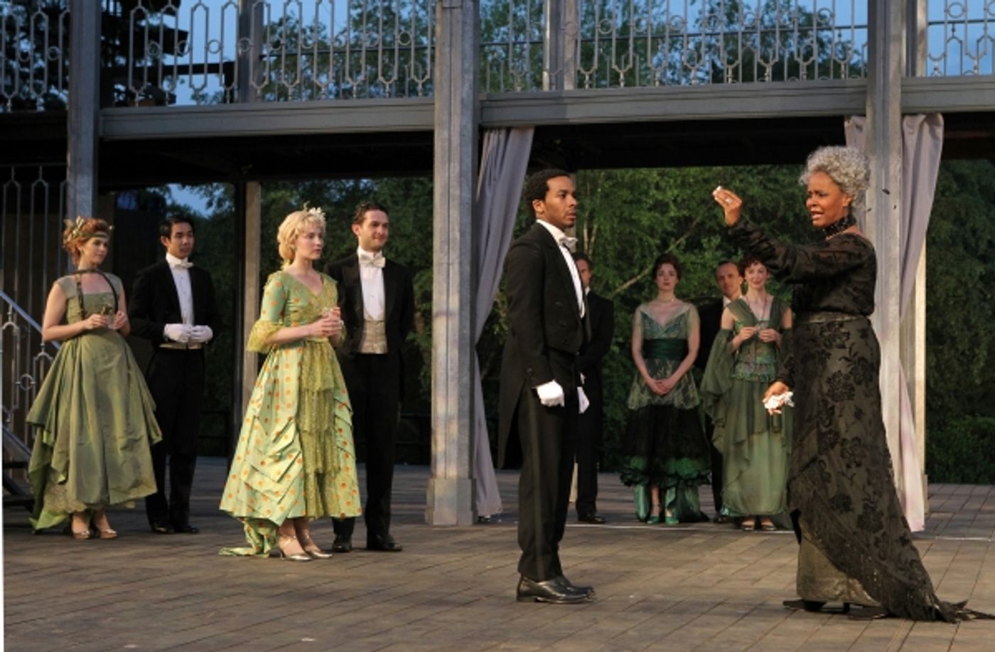 Photo Flash: ALL'S WELL THAT ENDS WELL Production Shots!  Image