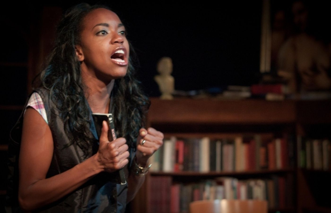 Photo Flash: First Look at Shattered Globe’s EDUCATING RITA Photo Flash: First Look at Shattered Globe’s EDUCATING RITA Image