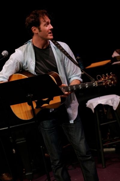 Erik Hayden Photo