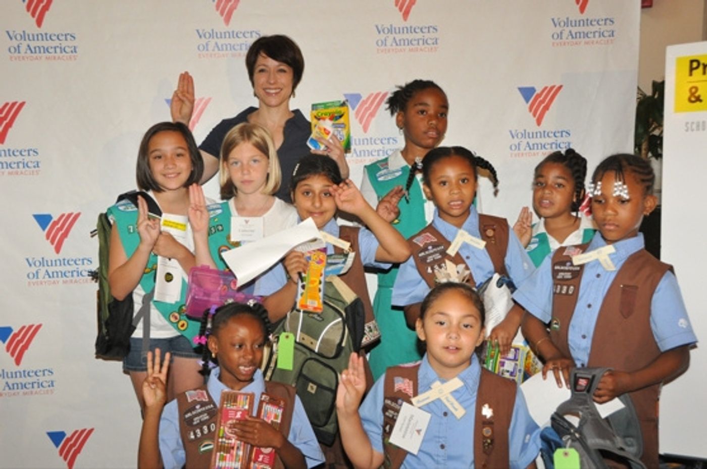 Photo Coverage: Paige Davis Hosts Operation Backpack for Underprivileged Children  Image
