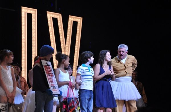 Peter Mazurowski, Caty Dougherty and Gregory Jbara Photo