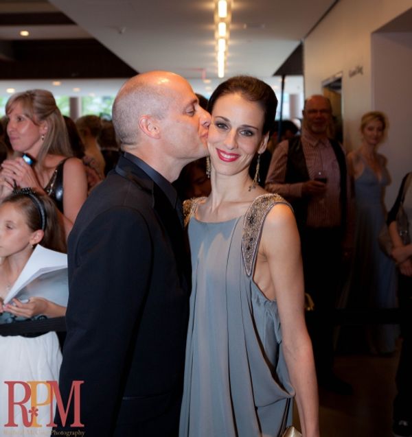 Kurt Browning congratulates wife Sonia Rodriguez with a kiss Photo