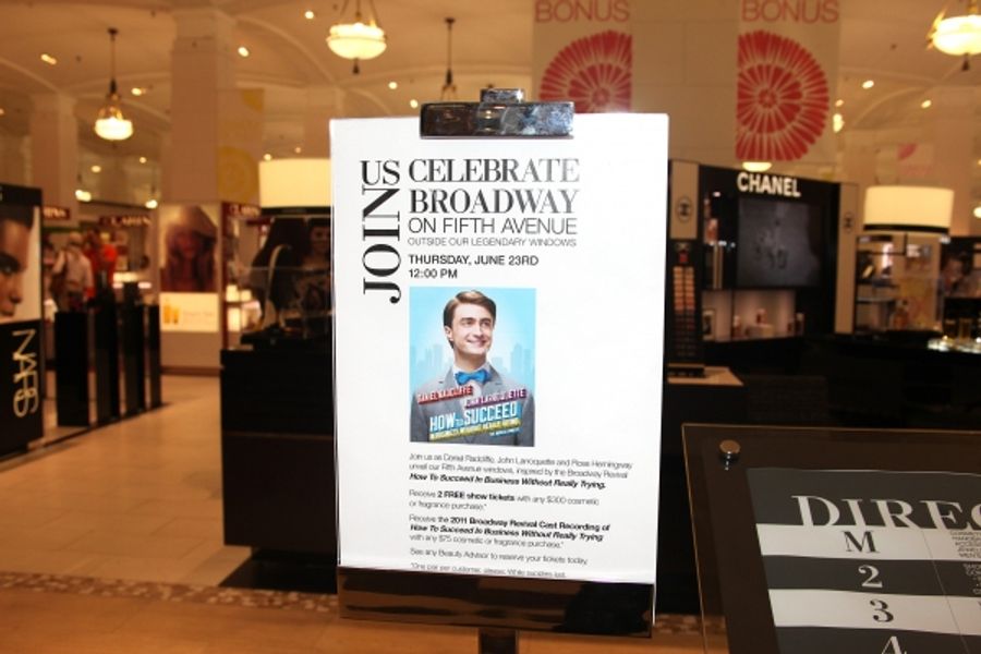 Photo Coverage: Daniel Radcliffe, John Larroquette & Rose Hemingway Unveil HOW TO SUCCEED Window Display at Lord & Taylor - Complete Coverage! Image