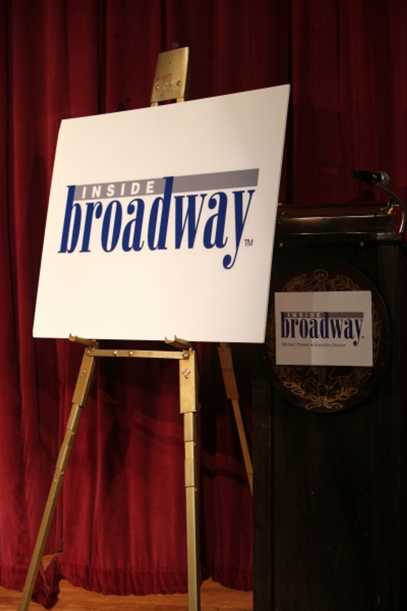 Photo Coverage: Broadway Beacon Awards Honors Brooke Shields & John Larroquette  Image