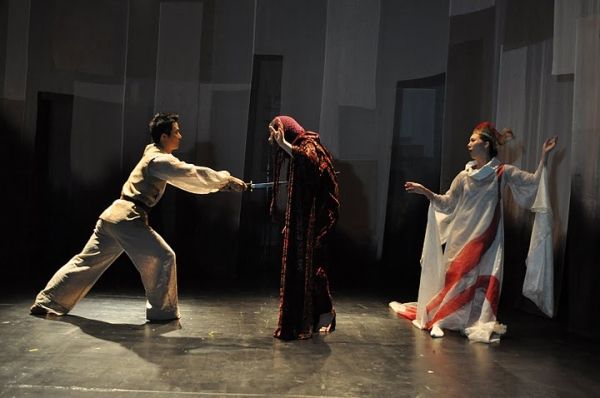 Young Kun Song, ManHo Kim and Youn Jung Kim  Photo