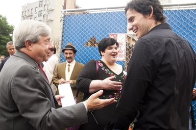 Marty Markowitz, Mark Rylance & Christian Camargo Photo