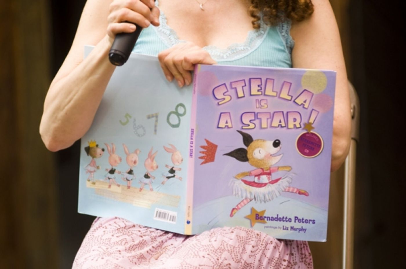 Photo Coverage: Bernadette Peters at the Bronx Zoo Photo Coverage: Bernadette Peters at the Bronx Zoo Image