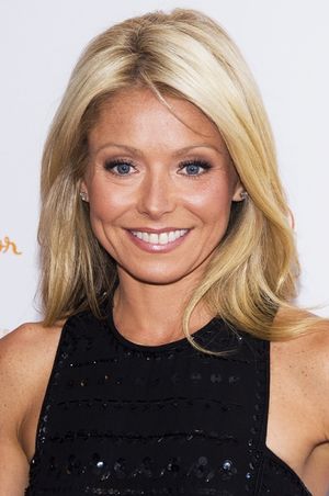Kelly Ripa @ BroadwayWorld Kelly Ripa Photo
