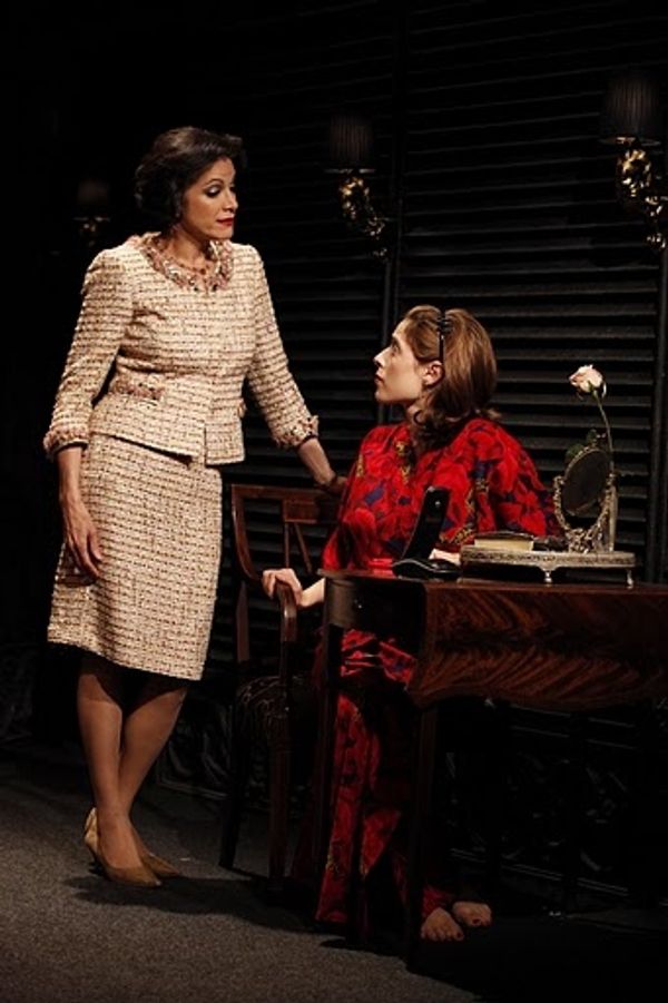 Saundra Santiago as Beatriz and Marina Squerciati as Cristina Photo