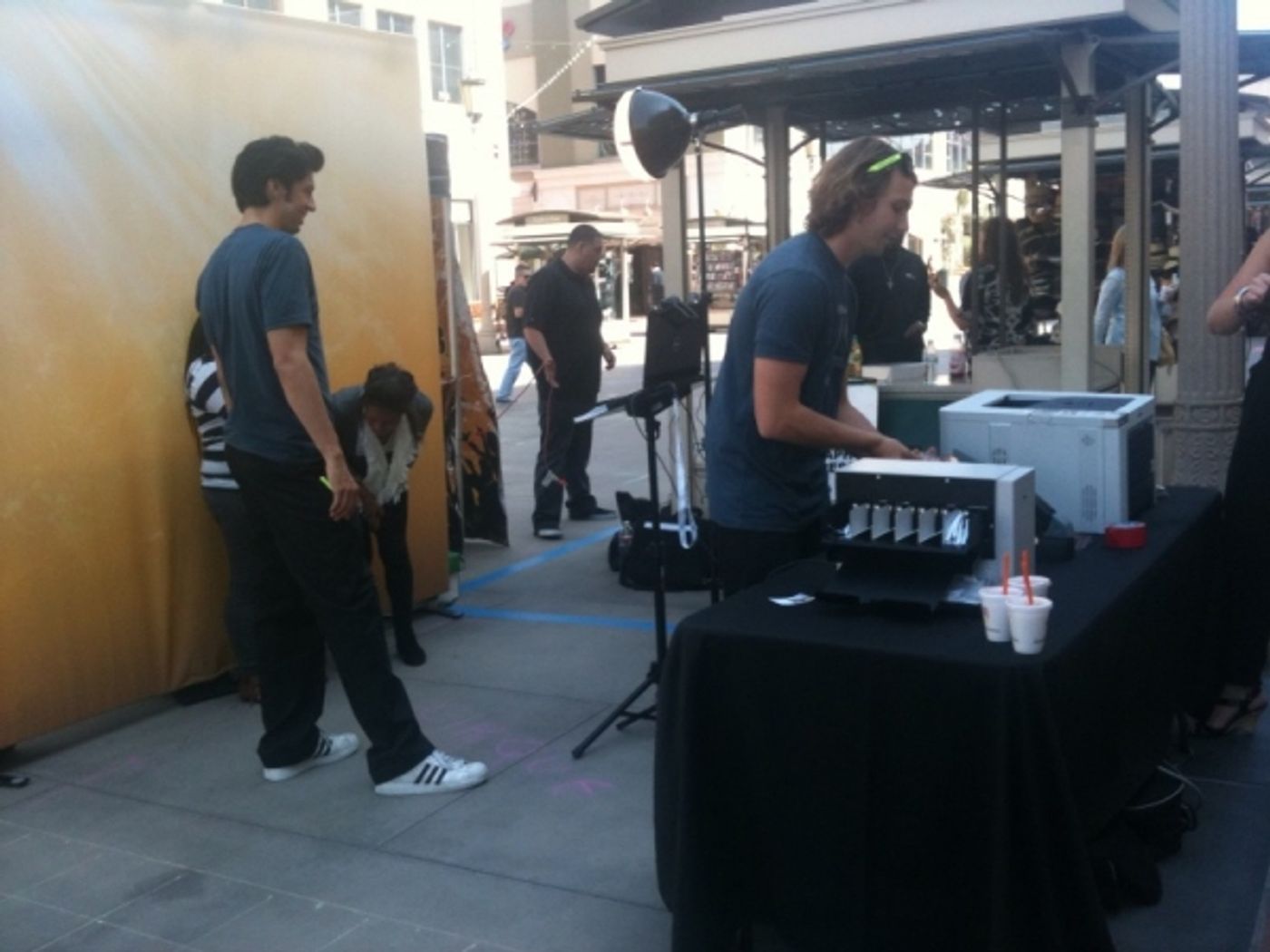 Photo Flash: Los Angeles Celebrates Cirque Du Soleil Day  Image