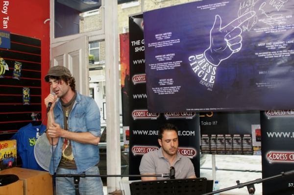 Olivier Tompsett, Scott Alan Photo