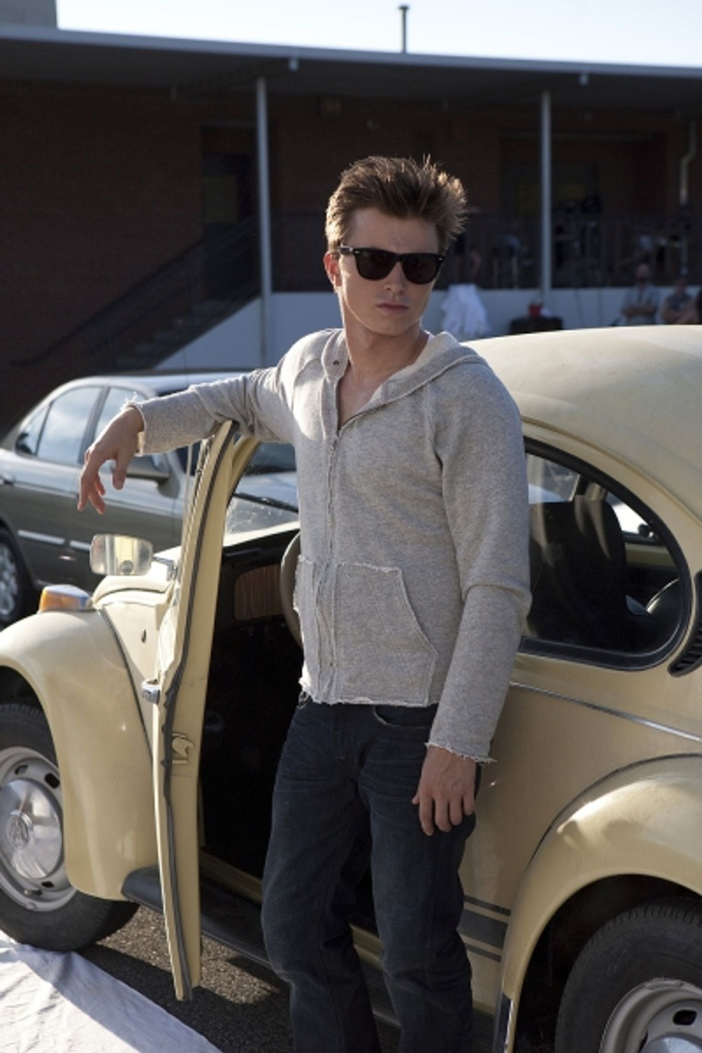 Photo Flash: New FOOTLOOSE Photos!  Image