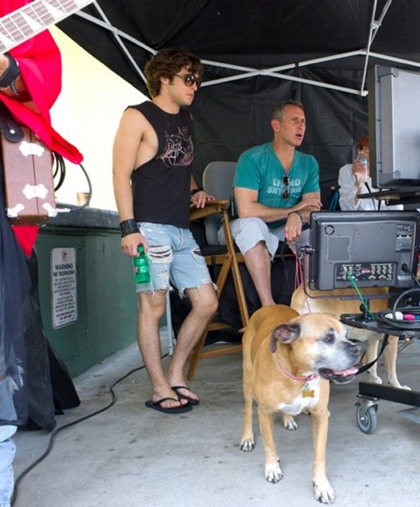 Photo Flash: ROCK OF AGES On-Set Photos Photo Flash: ROCK OF AGES On-Set Photos Image