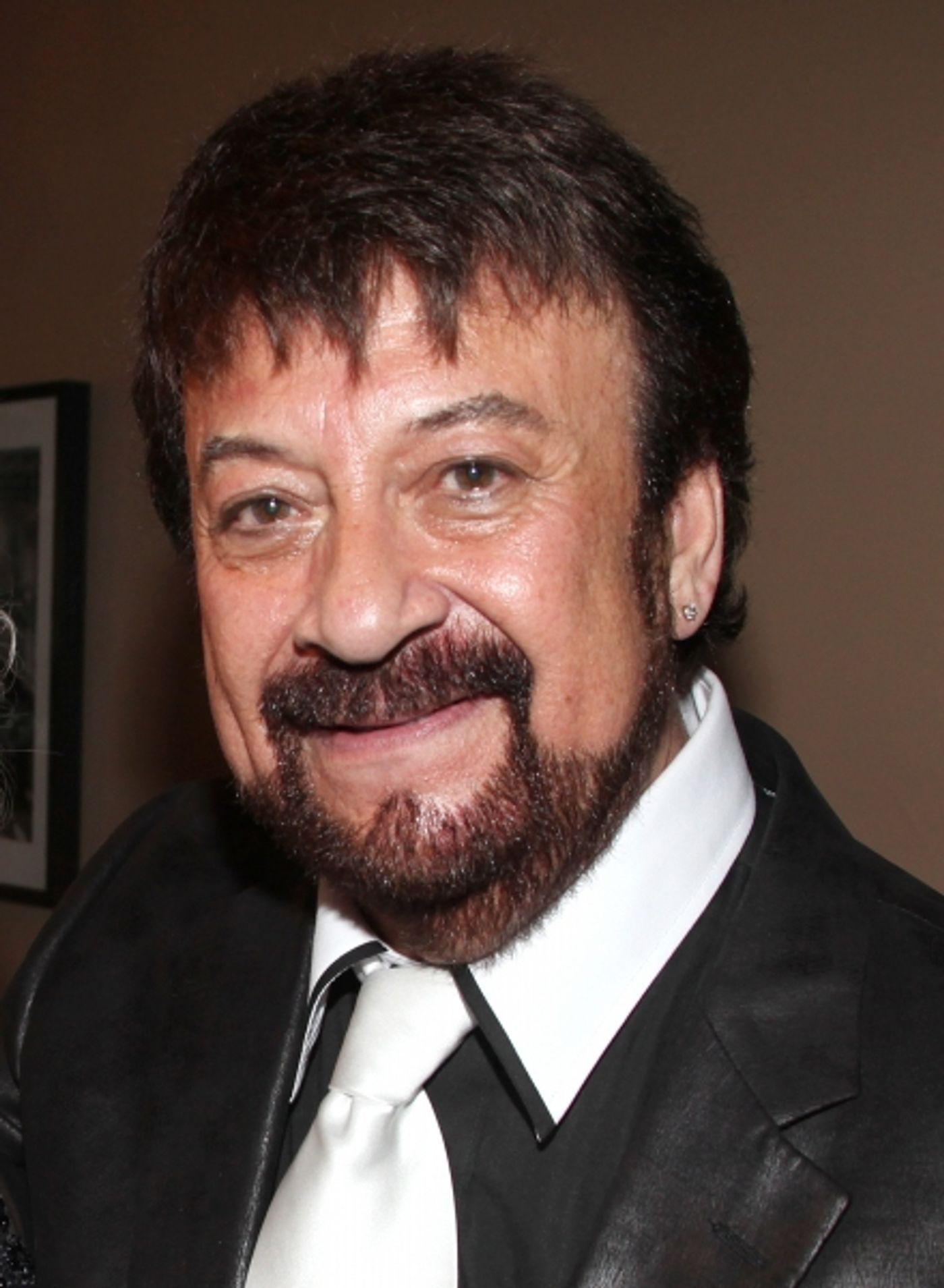 Photo Coverage: Joey Infante Performs 'Babalu' at The Metropolitan Room Photo Coverage: Joey Infante Performs 'Babalu' at The Metropolitan Room Image