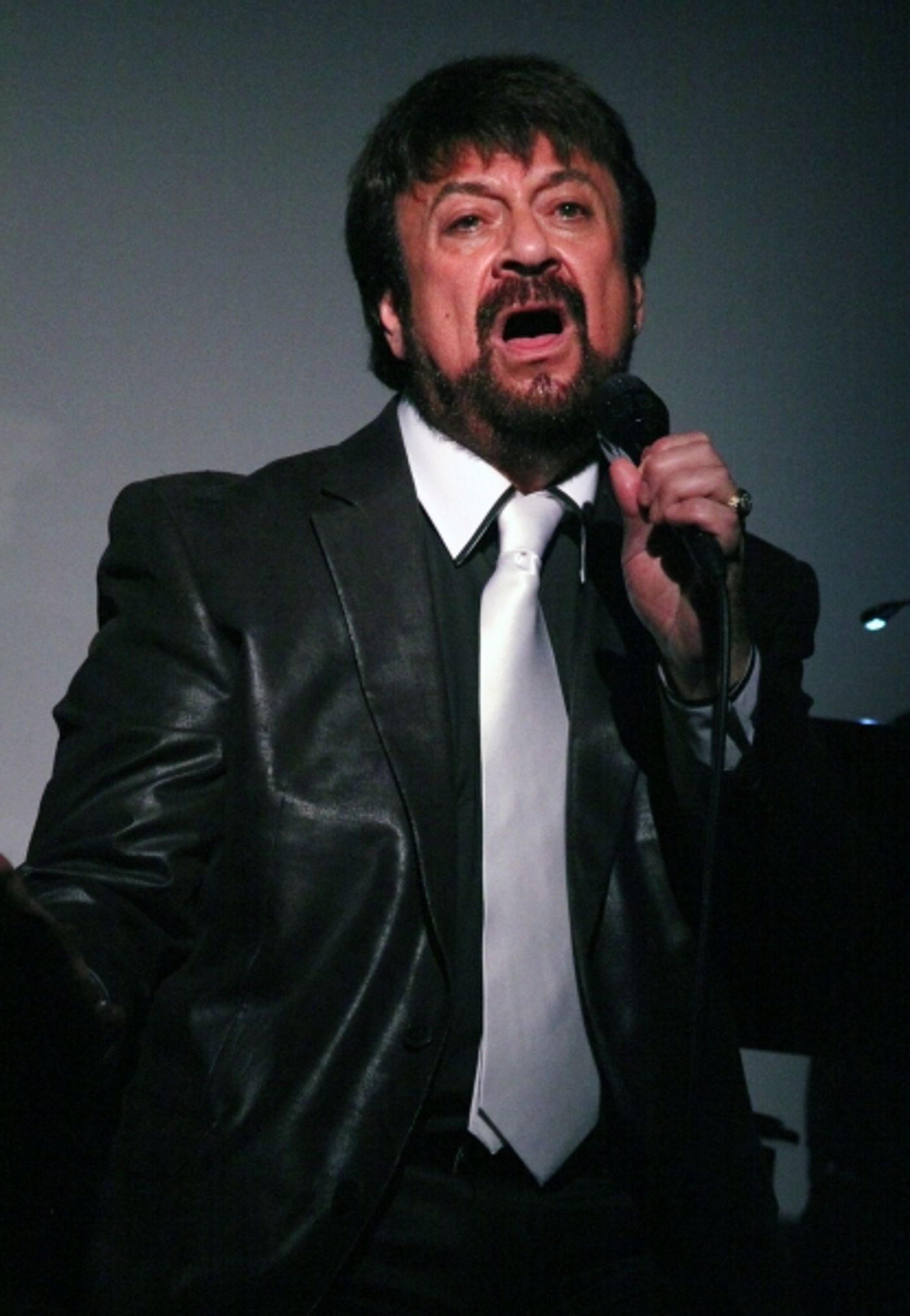 Photo Coverage: Joey Infante Performs 'Babalu' at The Metropolitan Room Photo Coverage: Joey Infante Performs 'Babalu' at The Metropolitan Room Image