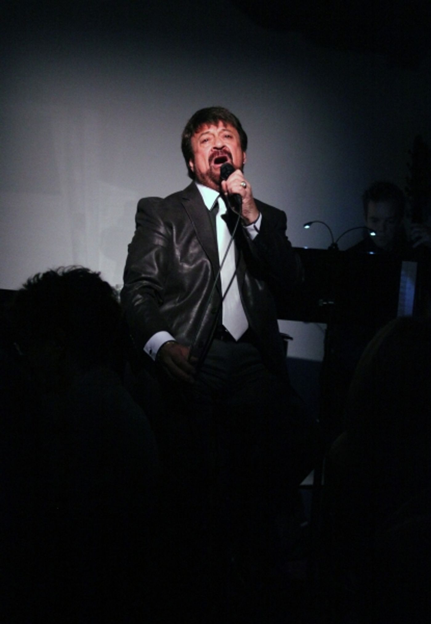 Photo Coverage: Joey Infante Performs 'Babalu' at The Metropolitan Room Photo Coverage: Joey Infante Performs 'Babalu' at The Metropolitan Room Image