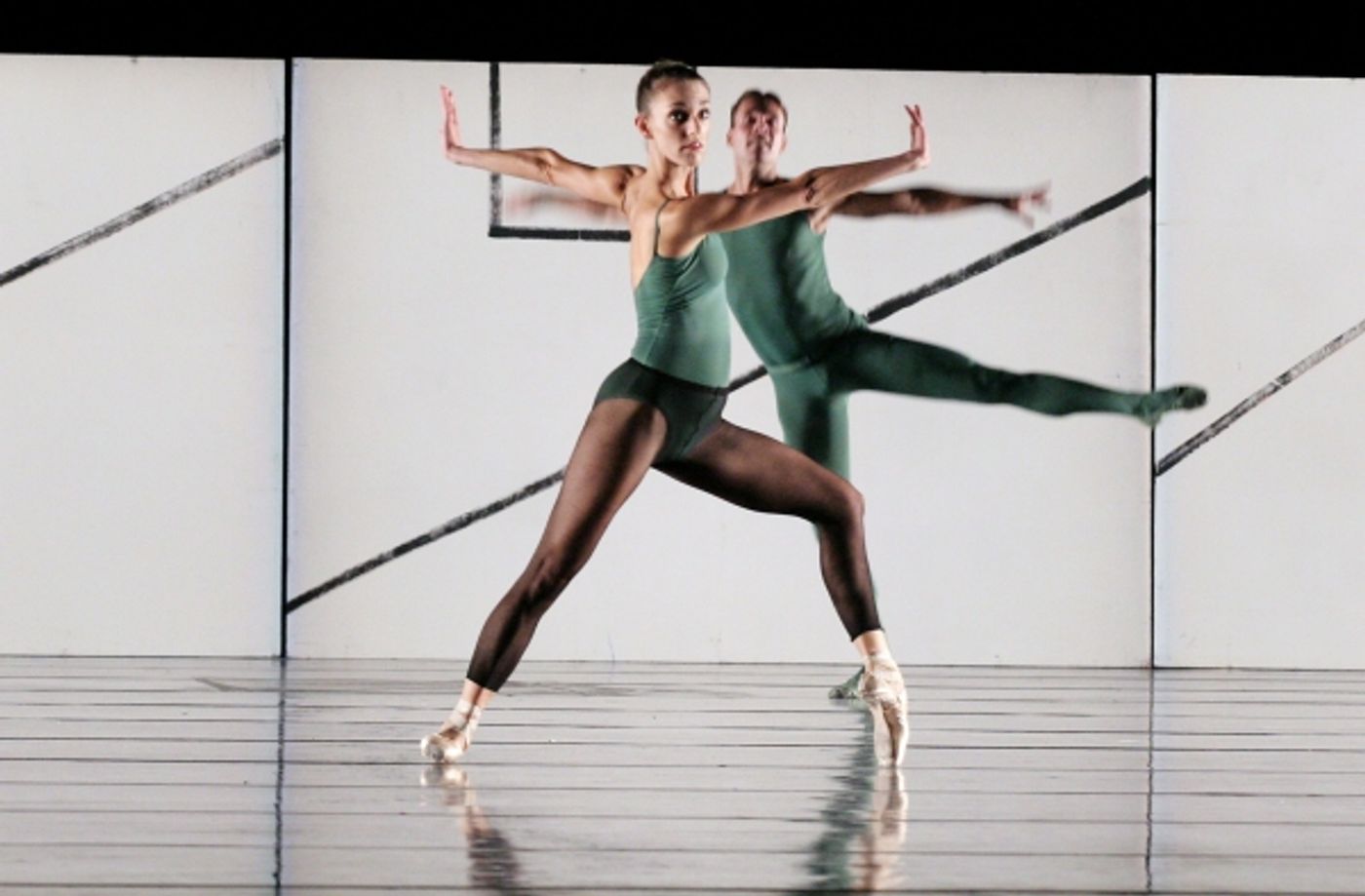 Photo Flash: Montpellier Dance Festival  Image