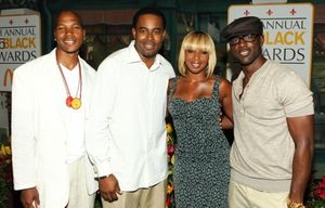 Actors Issac Keys, Lammar Rucker, Honoree Mary J. Blige and actor Lance Gross attends Photo