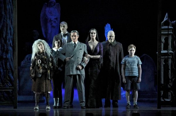 Jackie Hoffman, Rachel Potter, Zachary James, Roger Rees, Brooke Shields, Brad Oscar  Photo