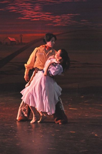 Joshua Nieto and Rie Ogura as Dream Curly and Dream Laurey Photo