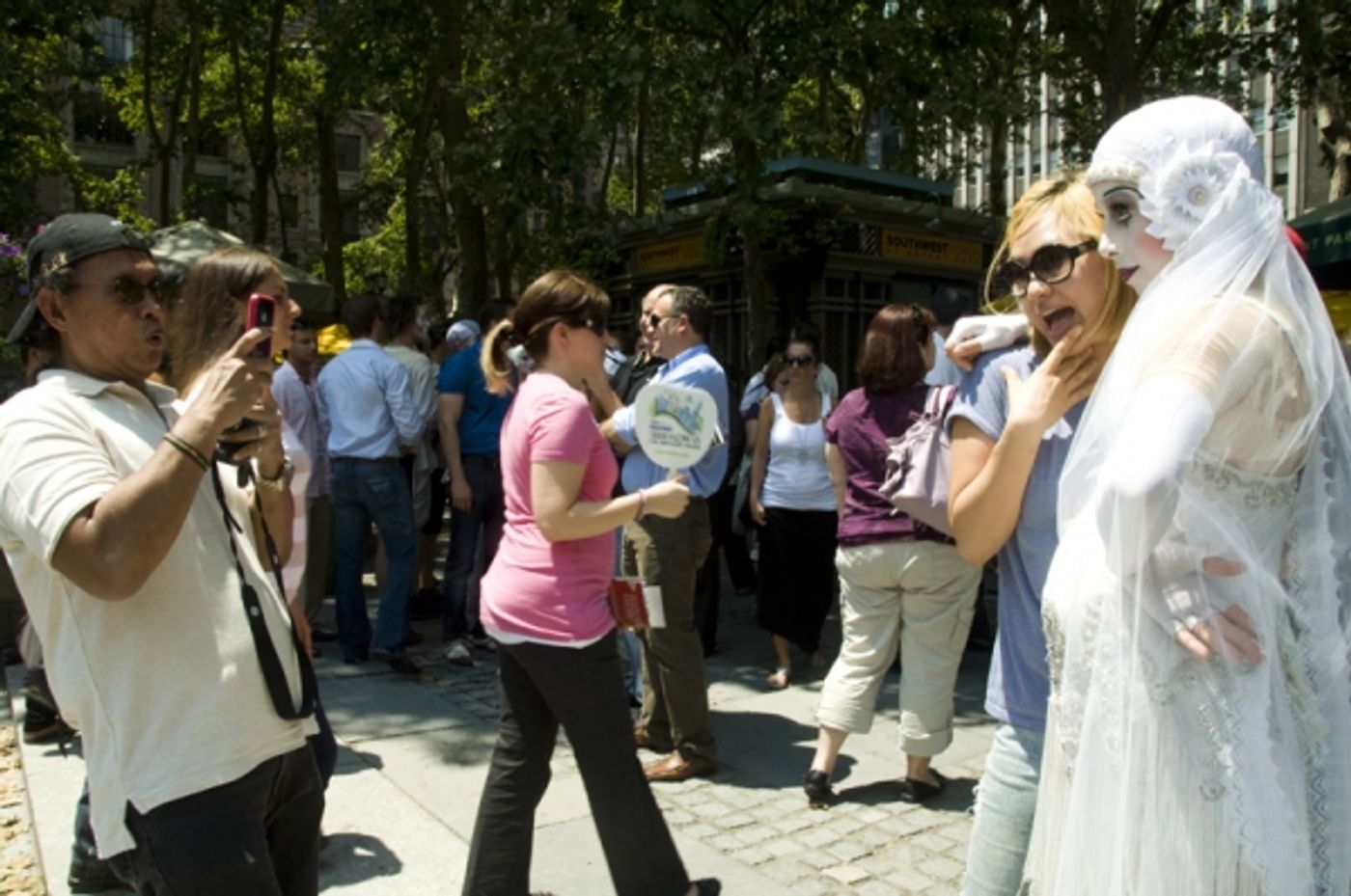 Photo Coverage: SISTER ACT, BABY IT'S YOU et al. Launch Broadway in Bryant Park!  Image