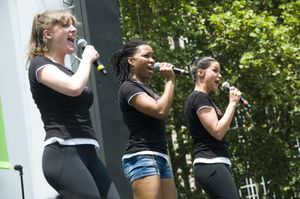 Lael Van Keuren, Rashidra Scott & Alena Watters, @ BroadwayWorld Lael Van Keuren, Rashidra Scott & Alena Watters, Photo