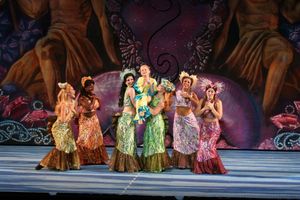 Elizabeth Teeter and Ensemble Photo