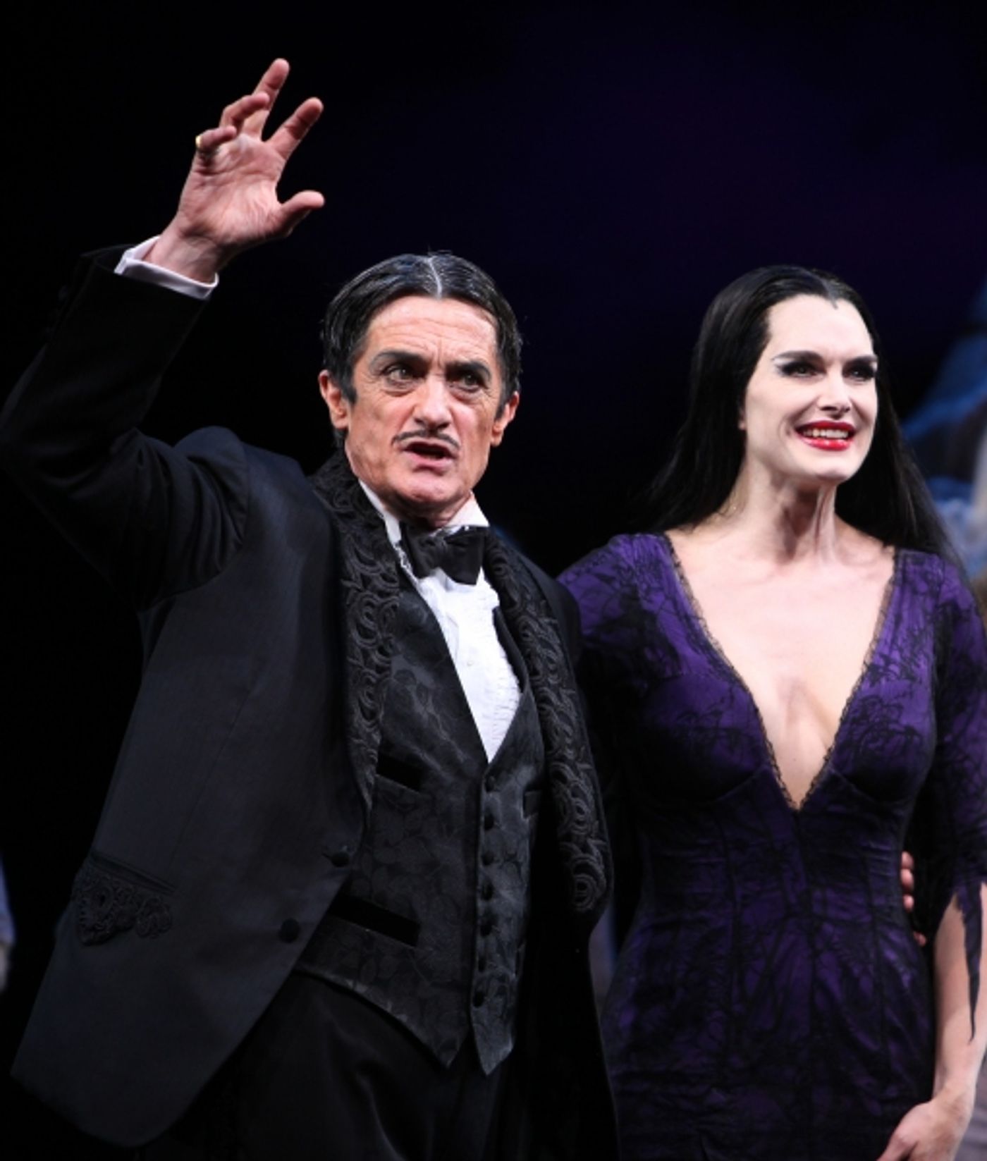 Photo Coverage: Brooke Shields Opens in THE ADDAMS FAMILY - Curtain Call!  Image