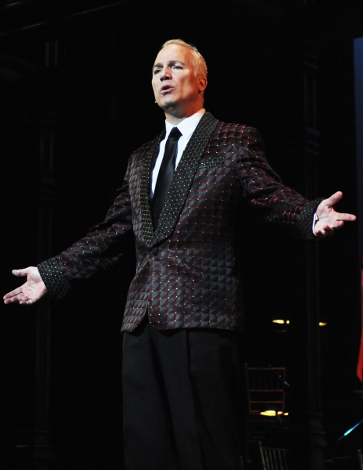 Kevin Kern and the cast of Pittsburgh CLO's Love Changes Everything singing selections from Evita at 