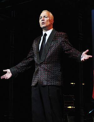 Kevin Kern and the cast of Pittsburgh CLO's Love Changes Everything singing selection Photo