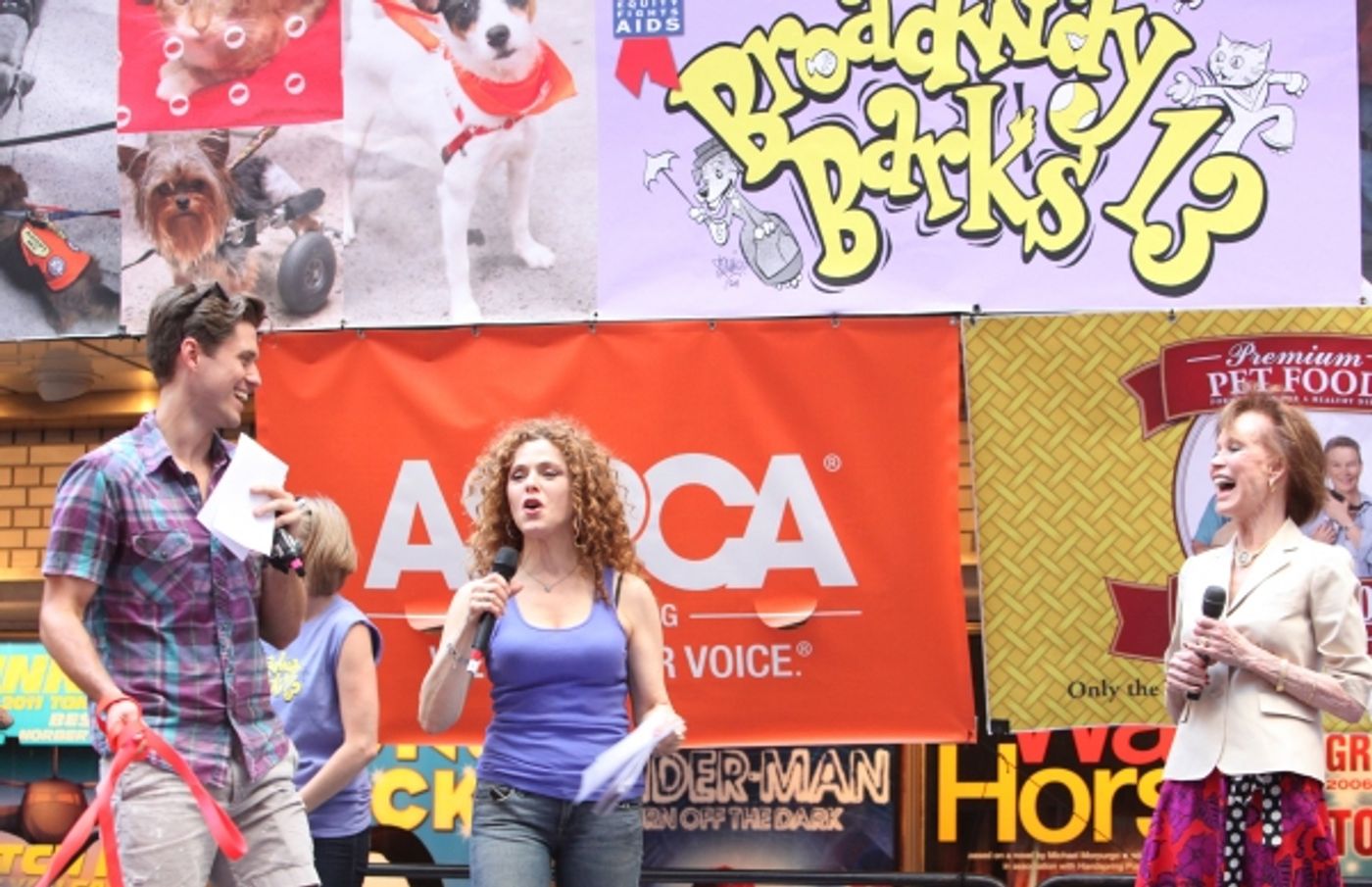 Photo Coverage: Broadway Barks 13th Annual Adopt-A-Thon Presentation  Image