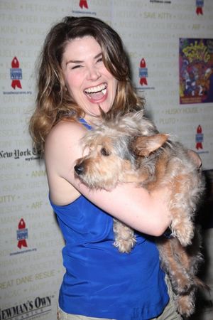 Heidi Blickenstaff Backstage at Broadway Barks Lucky 13th Annual Adopt-a-thon in New York City. @ BroadwayWorld Heidi Blickenstaff Backstage at Broadway Barks Lucky 13th Annual Adopt-a-thon in New Photo