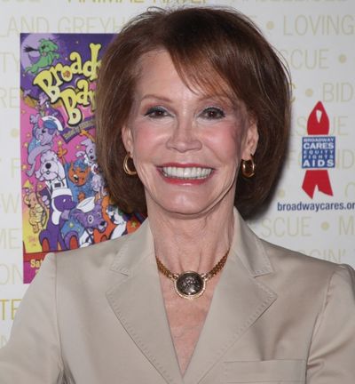 Mary Tyler Moore Backstage at Broadway Barks Lucky 13th Annual Adopt-a-thon  in New Y Photo