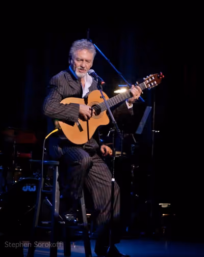 Larry Gatlin Photo