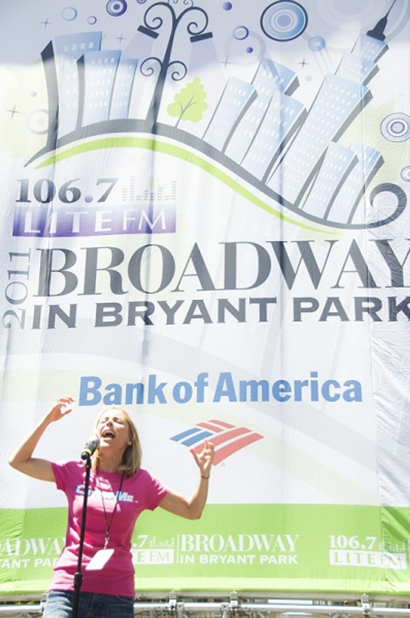 Photo Coverage: Aaron Tveit, Christopher Sieber, et al. Perform at Broadway in Bryant Park!  Image