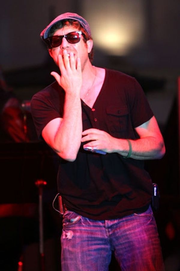 Elliot Yamin performs at The Grove Summer Concert Series Photo