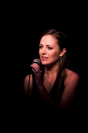 Laura Osnes Photo
