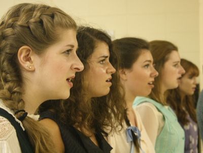 Meg Lowey, Evyn Whiteley, Amanda Urquhart, Jessica Aspeel, and Sarra Forti Photo