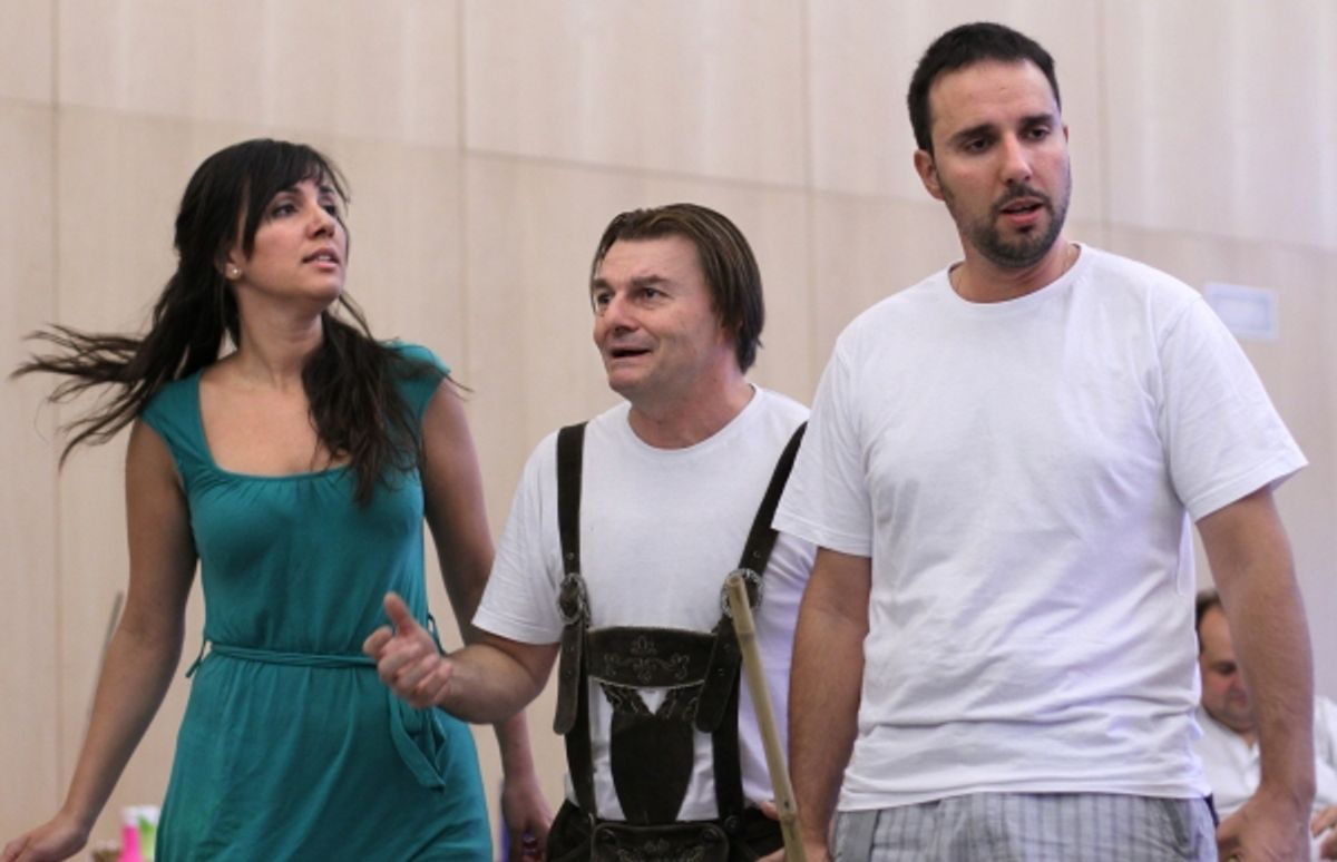 Anna Mateo, Antoni Comas y Cesar San Martin at 