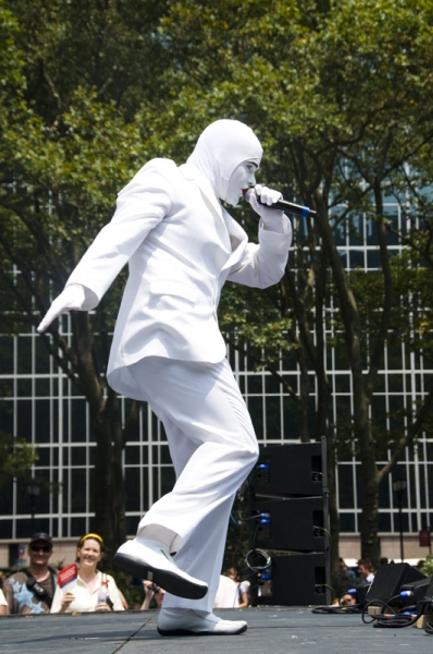 Photo Coverage: ADDAMS FAMILY, MEMPHIS, et al. Perform at Broadway in Bryant Park!  Image