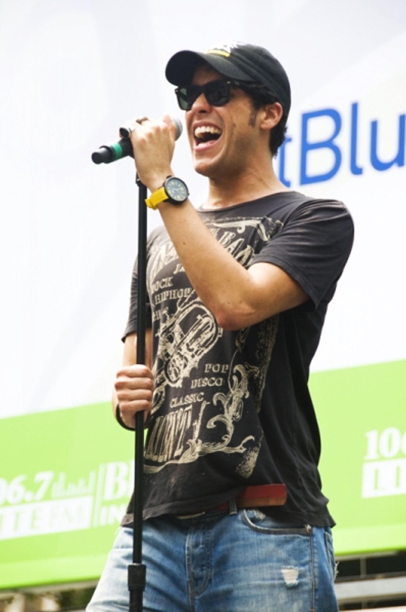 Photo Coverage: ADDAMS FAMILY, MEMPHIS, et al. Perform at Broadway in Bryant Park!  Image