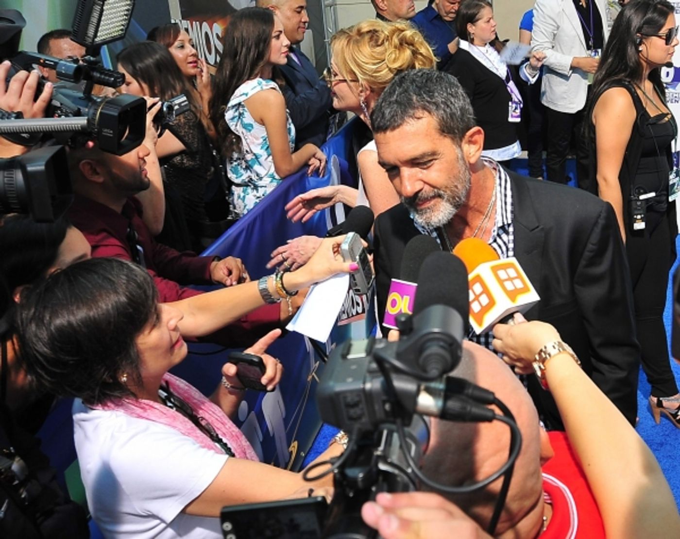 Photo Flash: Antonio Banderas Receives Super Nova Award  Image