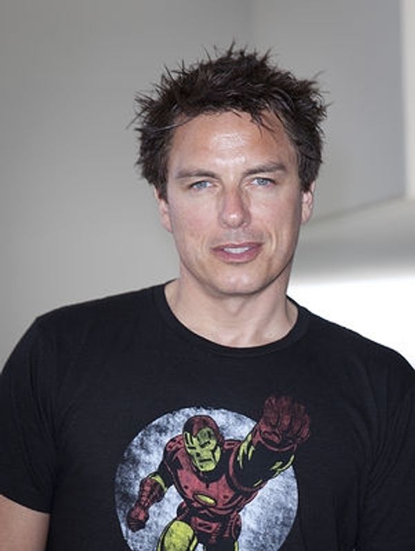 JOHN BARROWMAN Photo