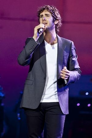 Josh Groban Photo