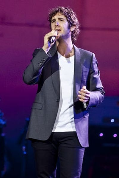Josh Groban Photo