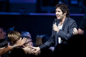 Josh Groban Photo